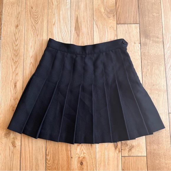 American Apparel Dresses & Skirts - American Apparel Pleated Black Mini Tennis Skirt Size XS